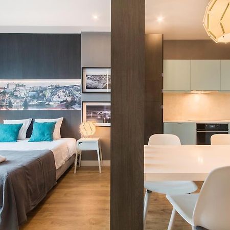NEW! Galé Apartment  Porto Bagian luar foto