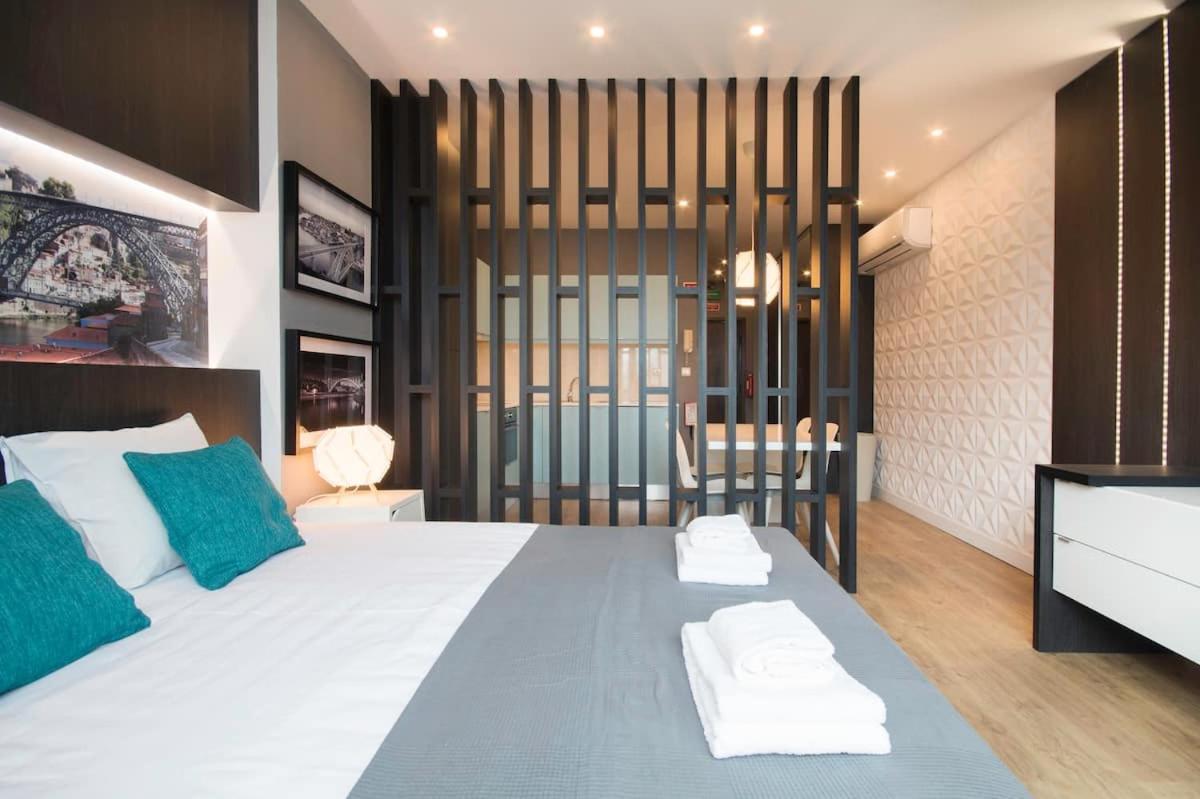 NEW! Galé Apartment  Porto Bagian luar foto